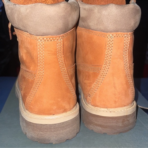 Timberland Boots - Picture 6 of 8